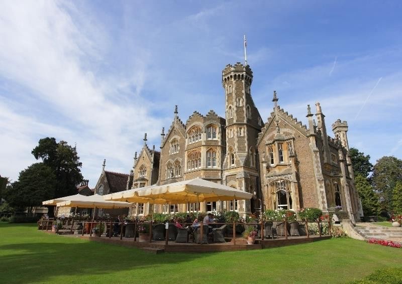 Oakley Court Hotel Windsor Exterior foto